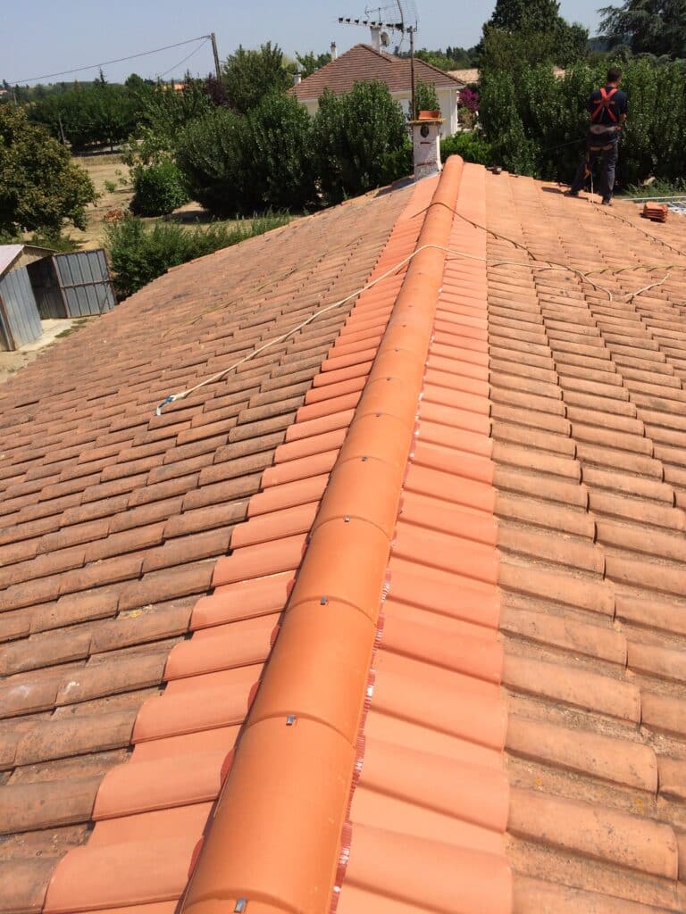 Toiture avec faitage neuf