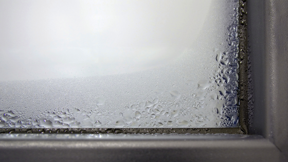 De la condensation sur une surface vitree