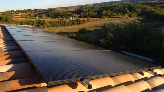 Installation panneaux solaires Dualsun